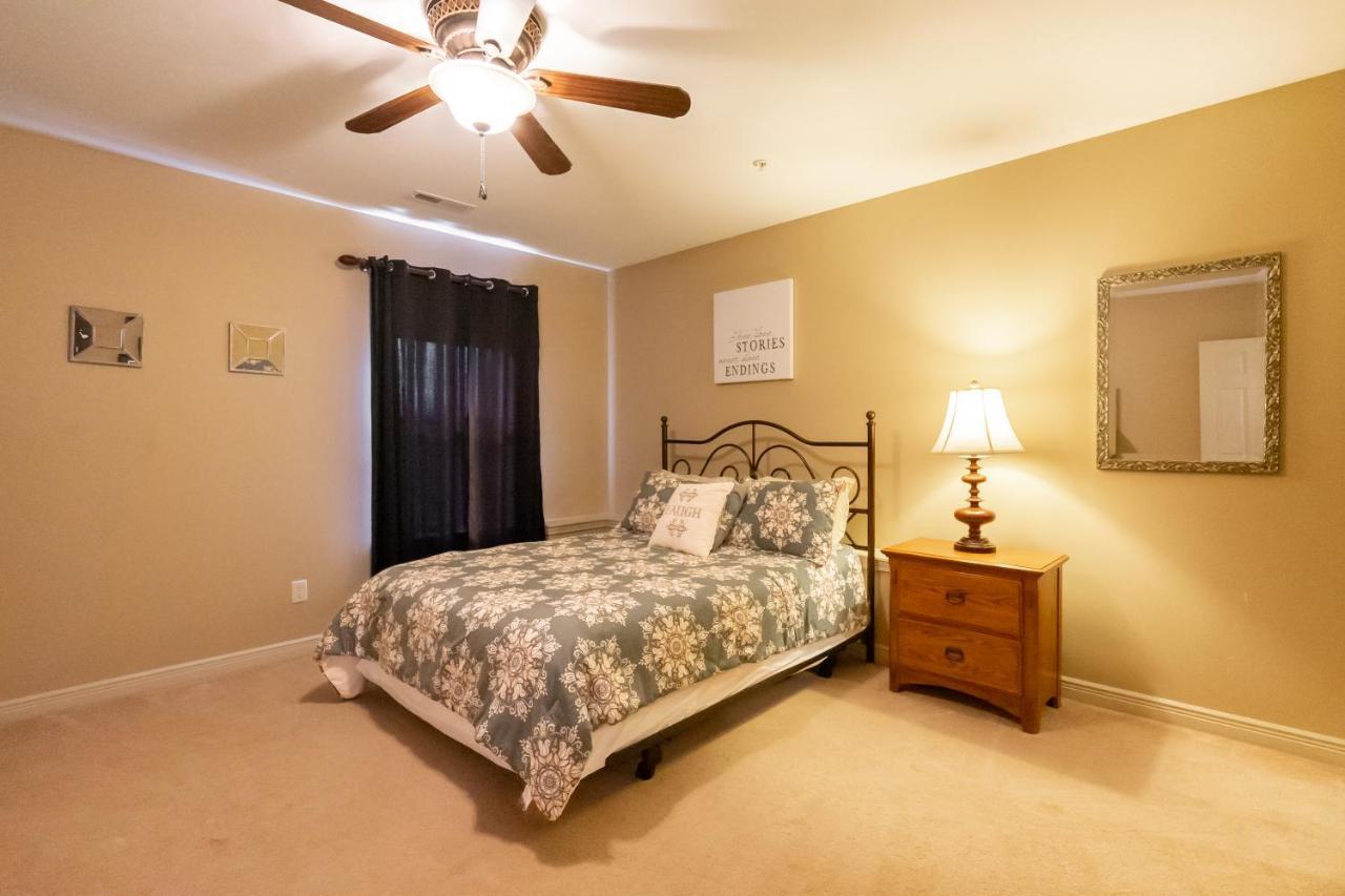 4Br Walk-In - Foosball Table - Hot Tub - Fire Pit - Free Tickets Included - Dv166 브랜슨 외부 사진