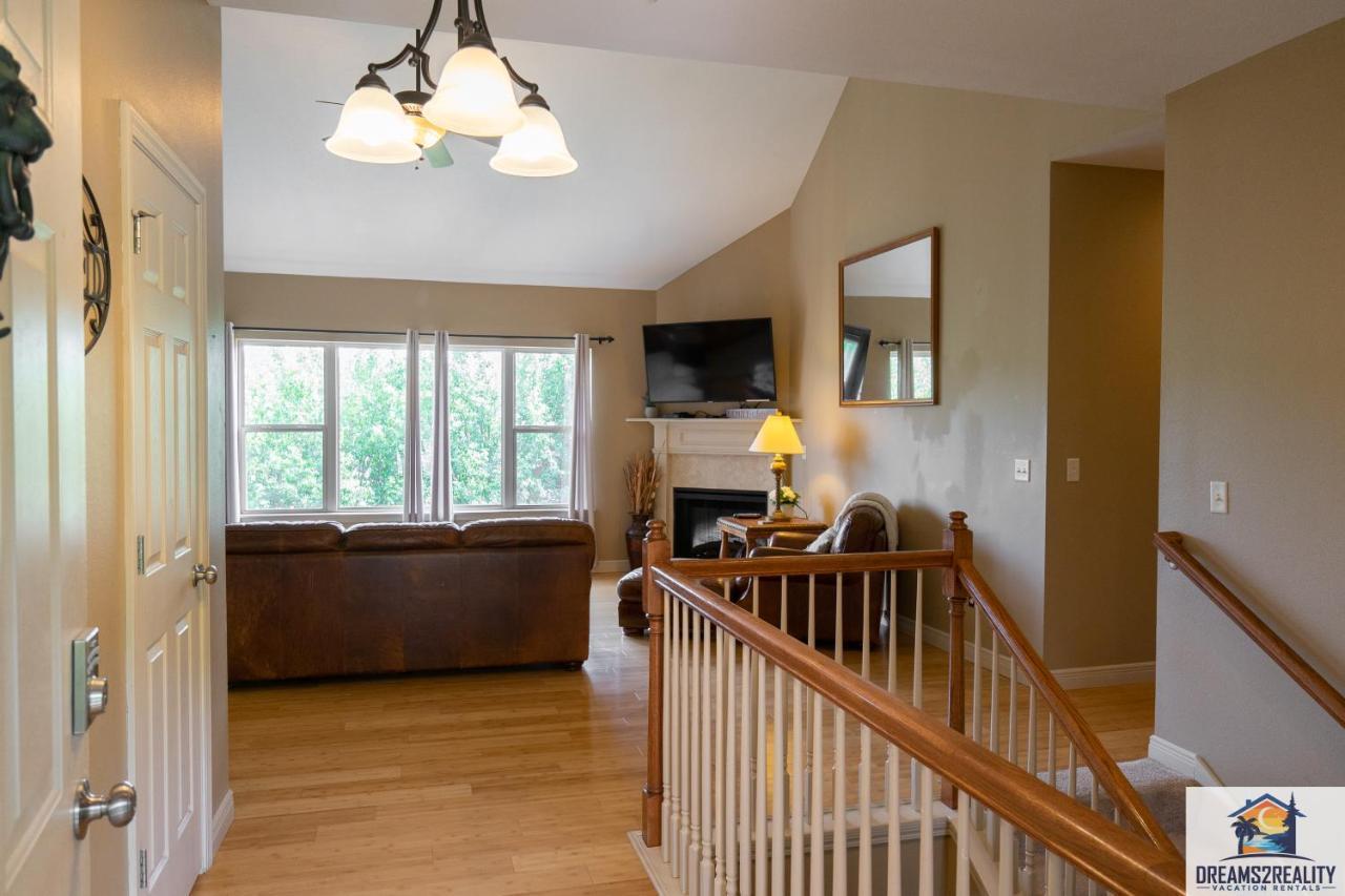 4Br Walk-In - Foosball Table - Hot Tub - Fire Pit - Free Tickets Included - Dv166 브랜슨 외부 사진